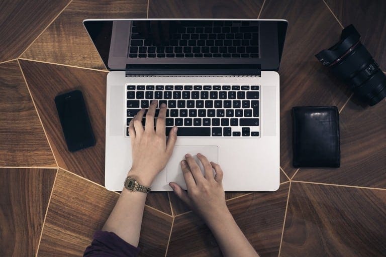 Zappez Facebook pour vendre votre activité sur Internet