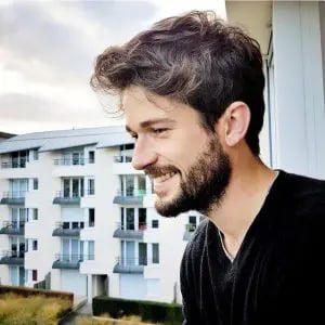 portrait d'un élève rédacteur web