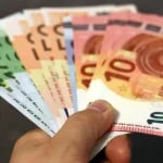 Estimez le revenu en francophonie du Nord
